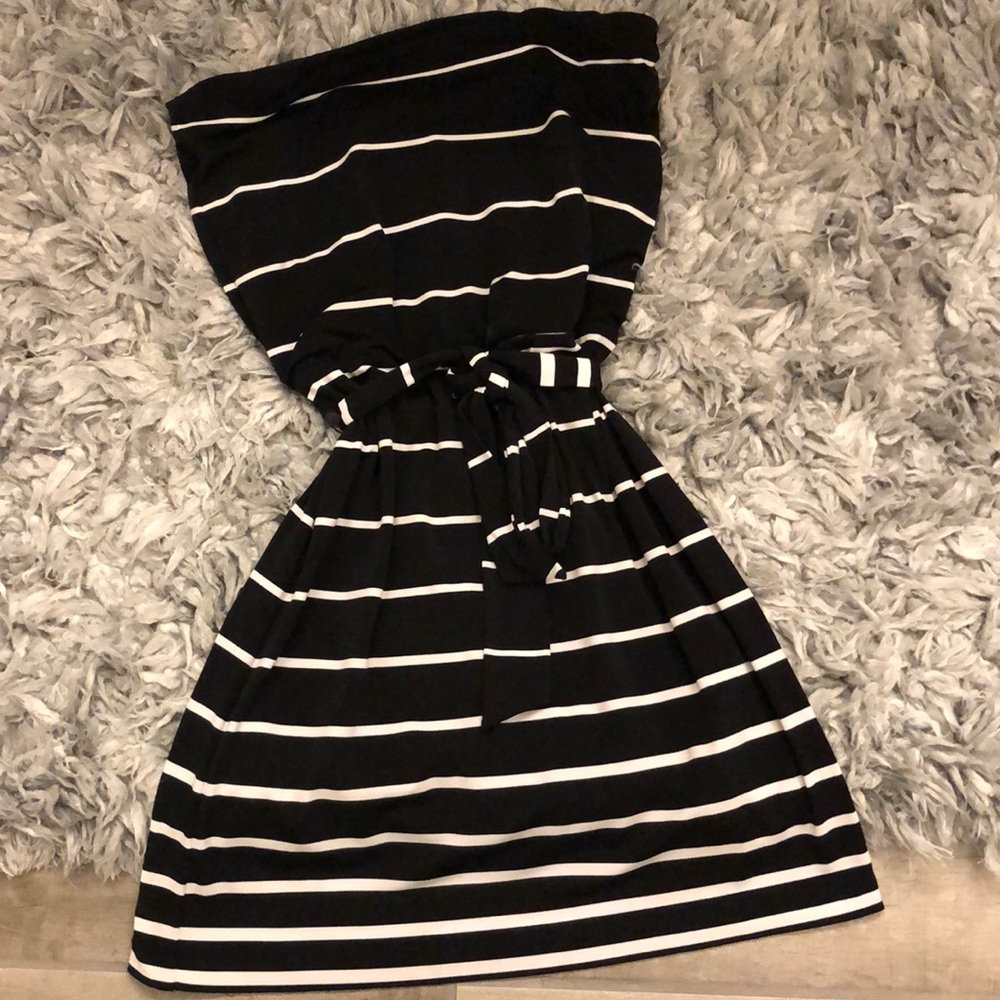 White House Black Market Black and White Strapless Stripe Dress